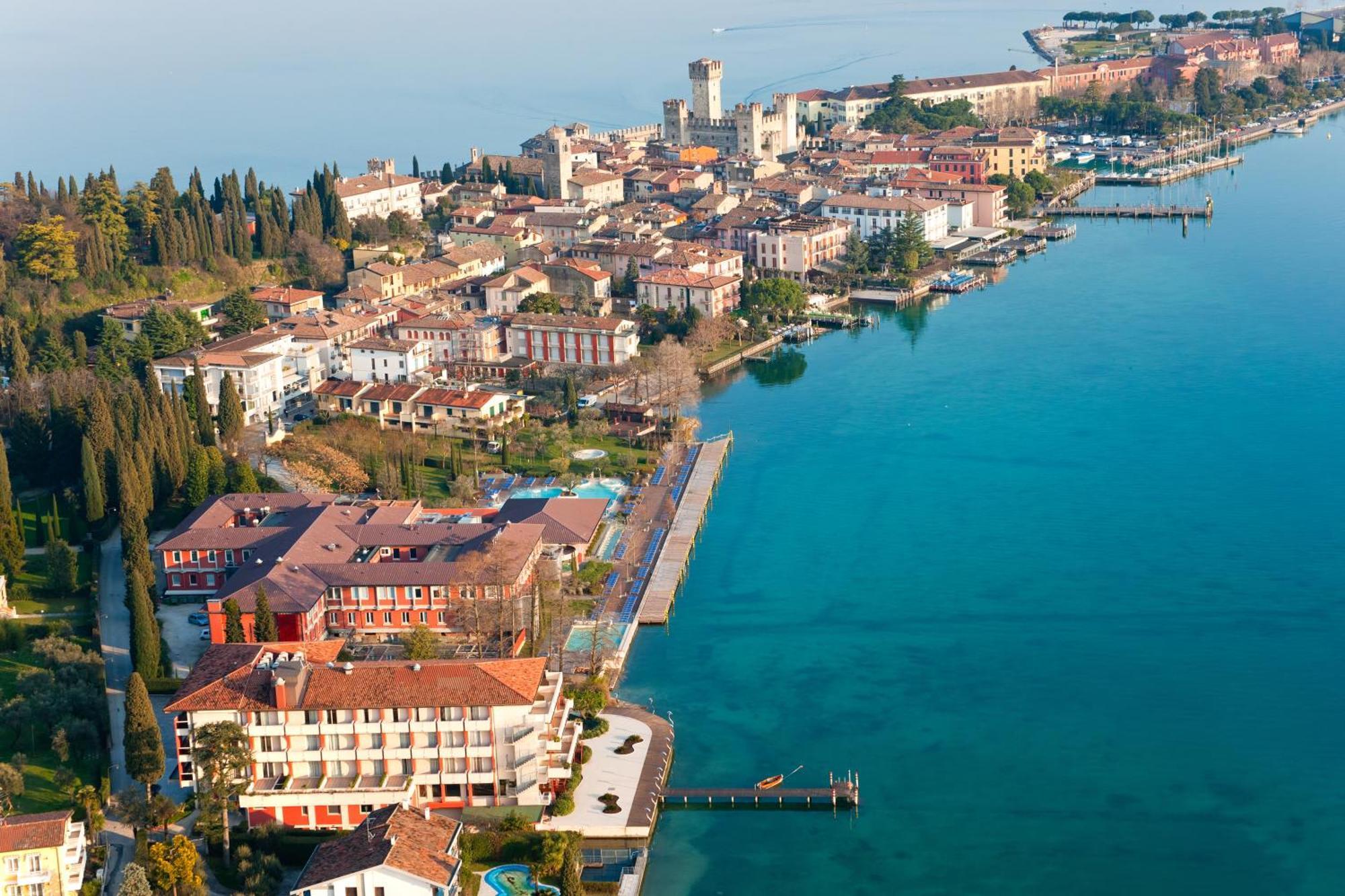 Villa Mimosa - Appartamento 1 - Happy Rentals Desenzano del Garda Buitenkant foto